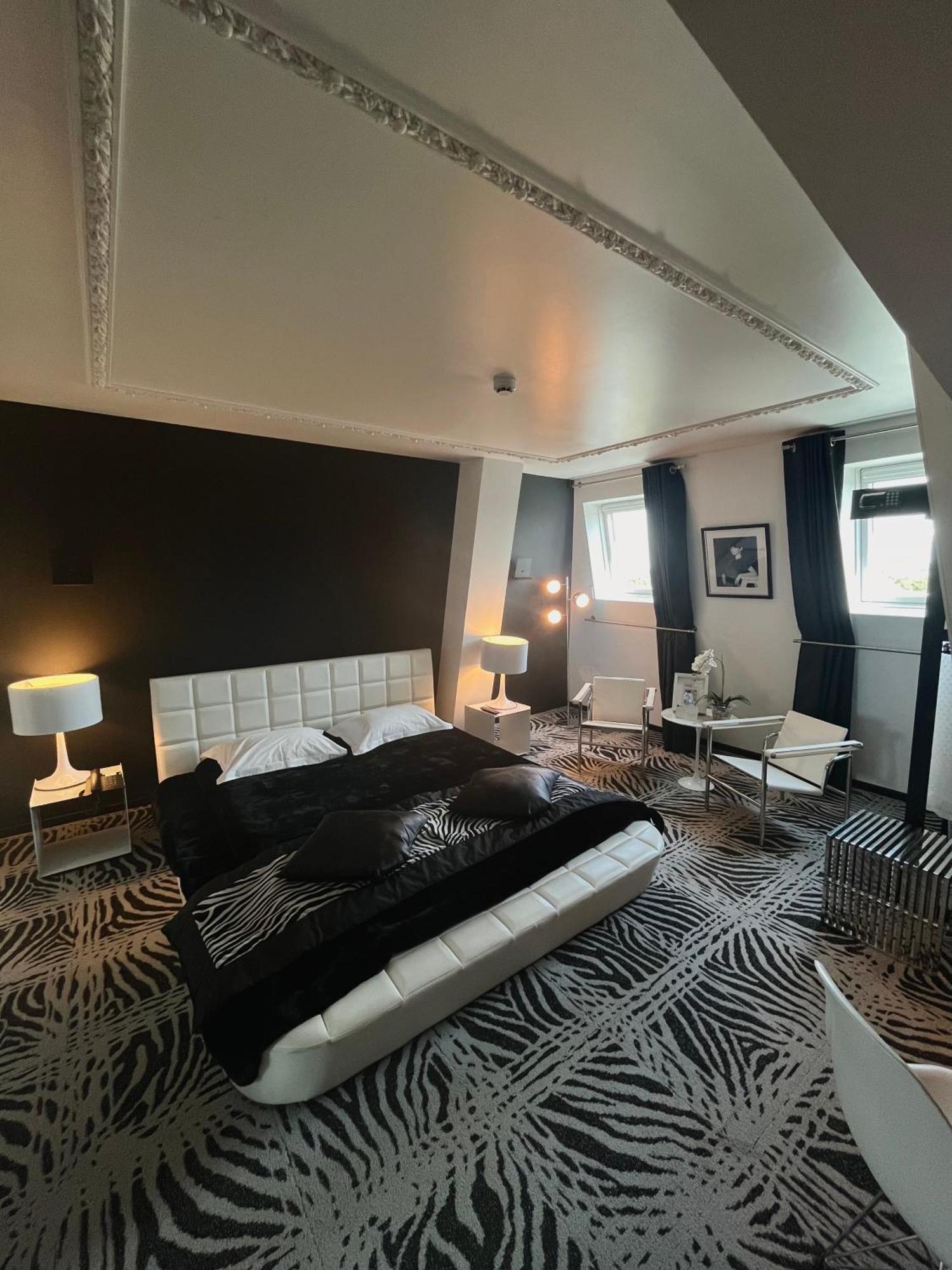 Art Hotel Rochecorbon Exterior foto